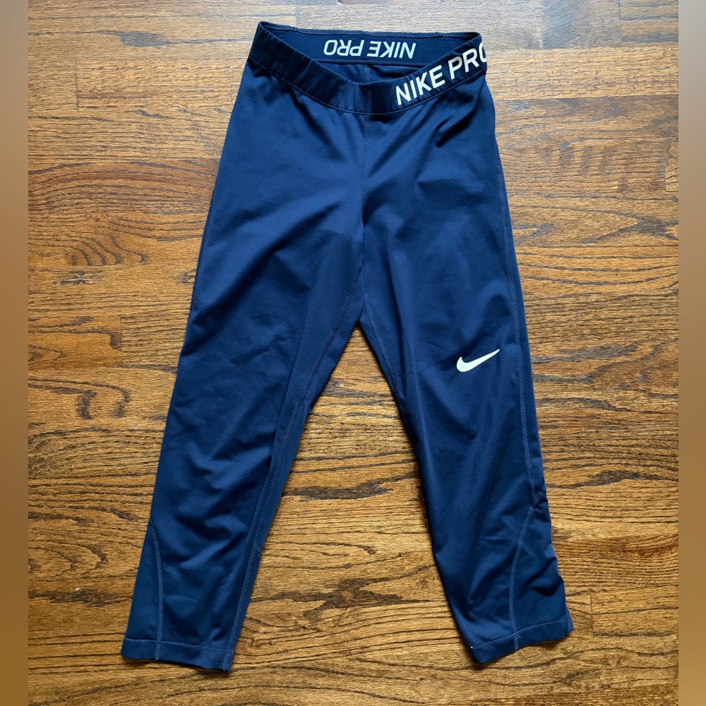 Nike Pro Navy Capri Leggings (Adult XS)